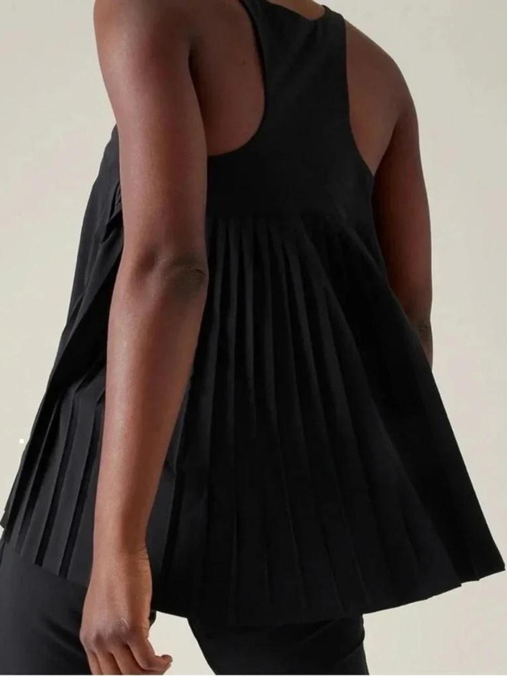 ATHLETA Swing Forward Pleated Tank Swing Forward